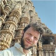 Offro lezioni di Letteratura, Storia, Filosofia, Geografia e coaching motivazionale a ragazzi delle scuole medie e superiori